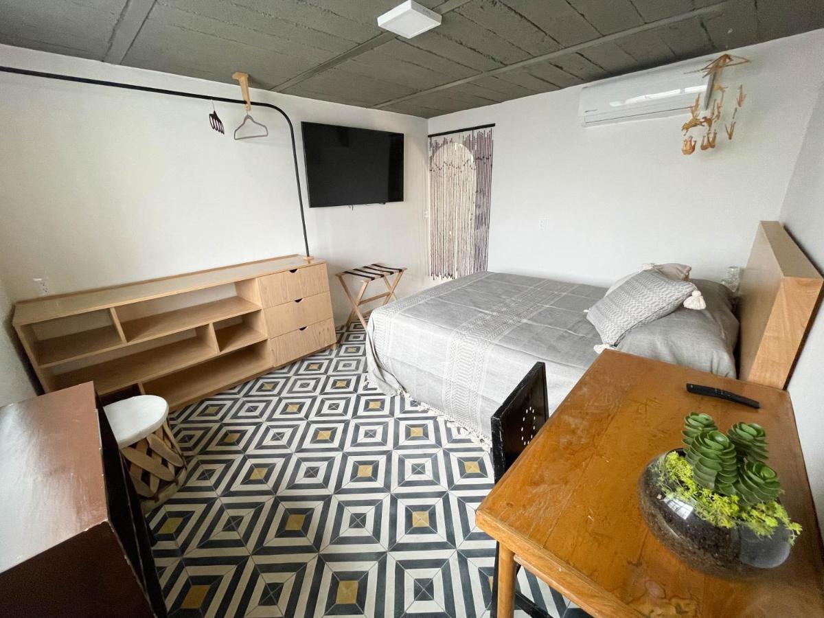 Casa Blanco By Barrio Mexico Hotel Гуадалахара Екстериор снимка