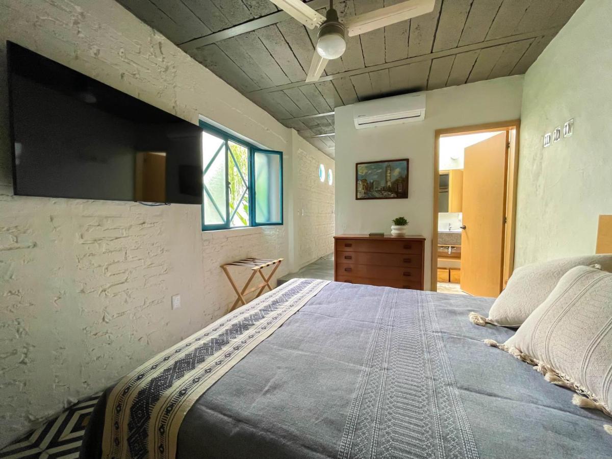 Casa Blanco By Barrio Mexico Hotel Гуадалахара Екстериор снимка
