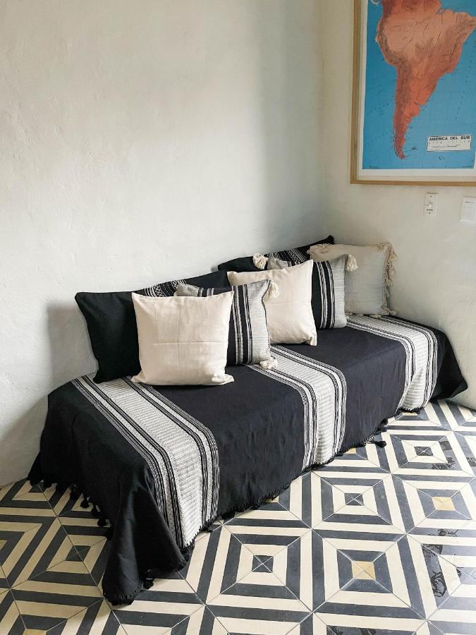 Casa Blanco By Barrio Mexico Hotel Гуадалахара Екстериор снимка